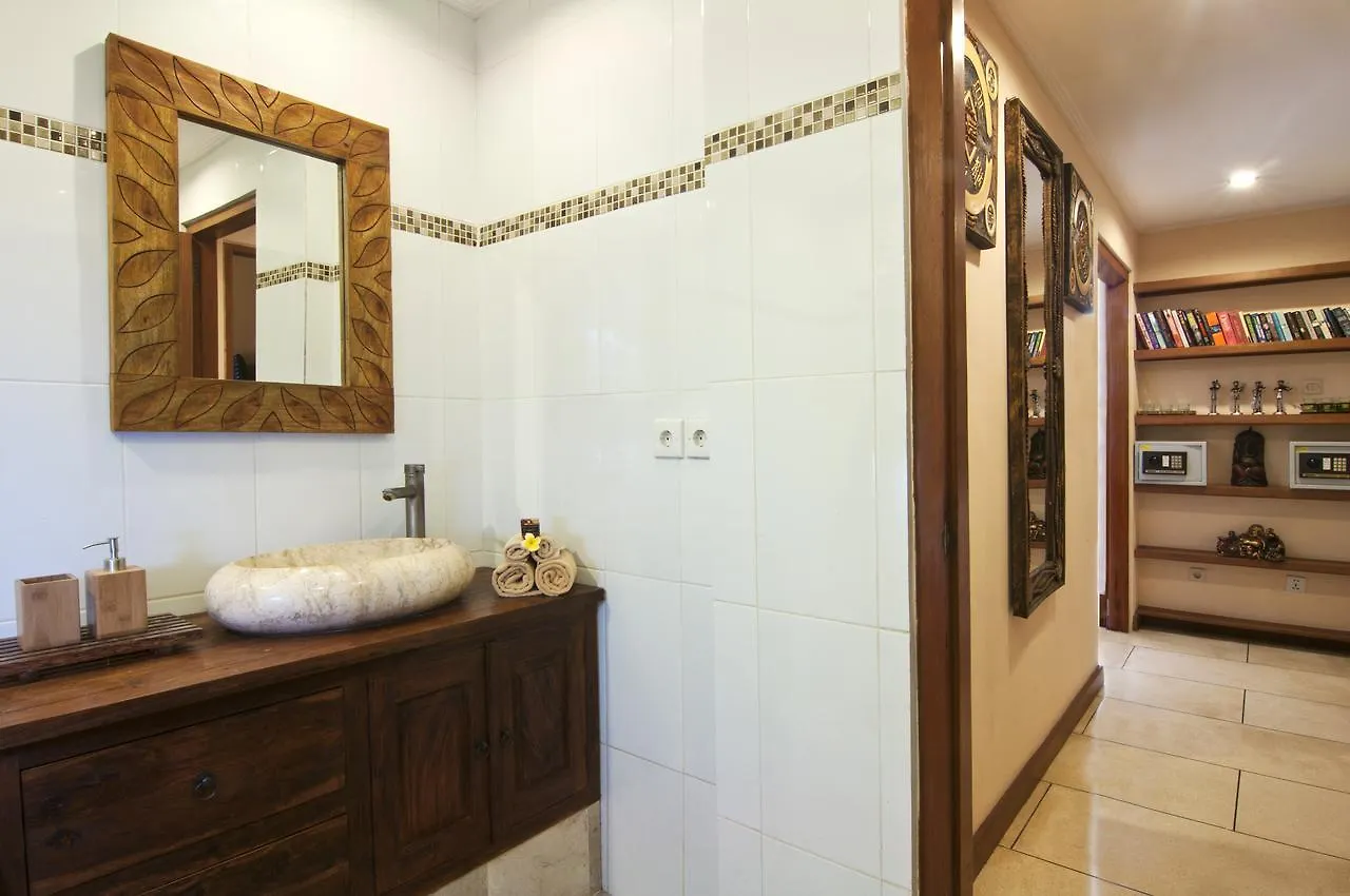4Br Villa Selasa - Minggu Villas Seminyak  Seminyak (Bali)