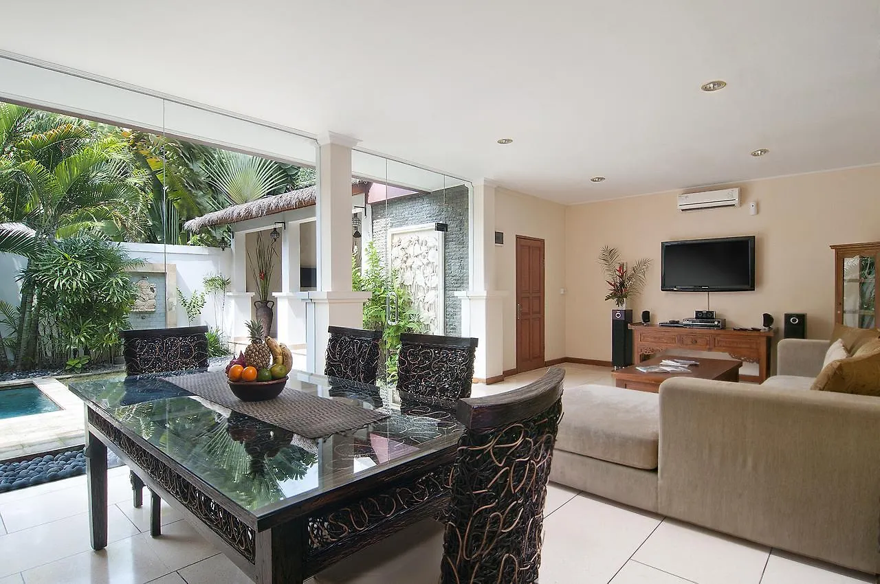 4BR Villa Selasa Seminyak